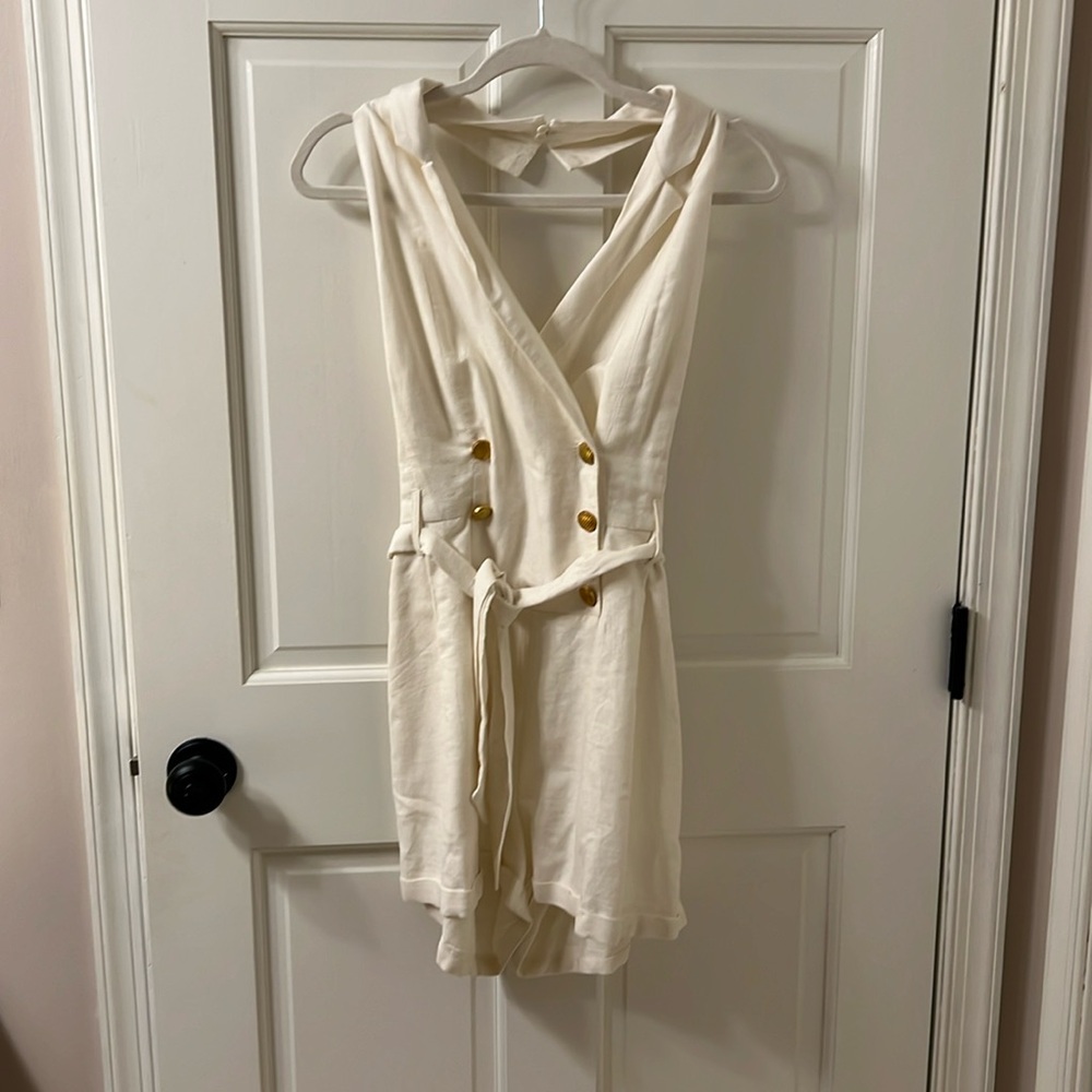 Venus Size 4 Off-white Romper with Belt and Gold-buttons